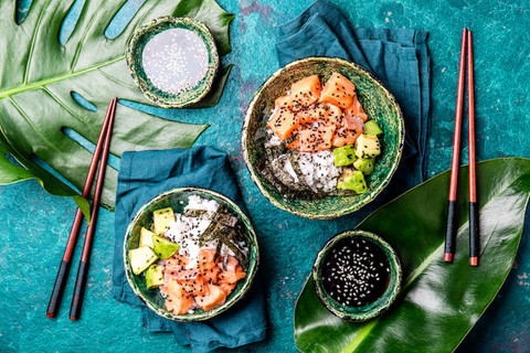 The truth about “poke bowl calories”: is it really a healthy meal choice?