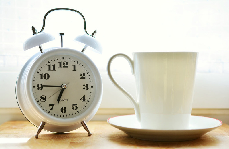 6 benefits of waking up early in the morning