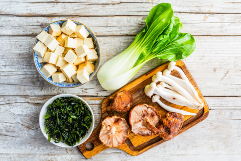 Seitan vs Tofu: What are the Differences?