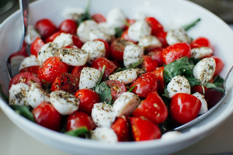 What are the benefits of the Mediterranean diet?