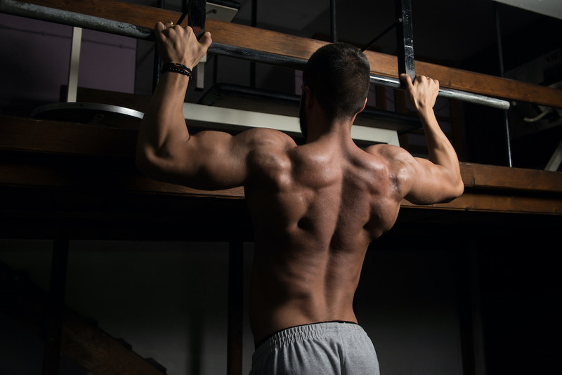 Chin ups vs Pull ups: What’s the Difference?
